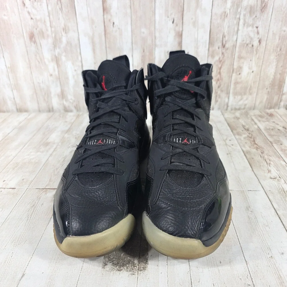 Jordan two trey
